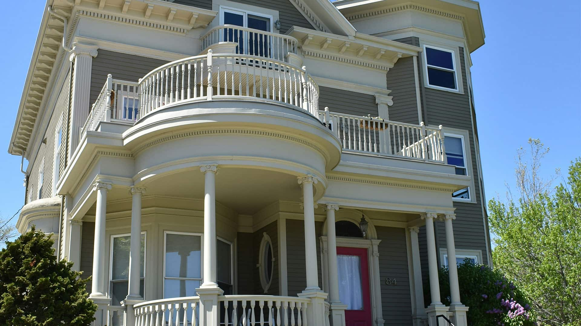 Home Exterior Banner Image